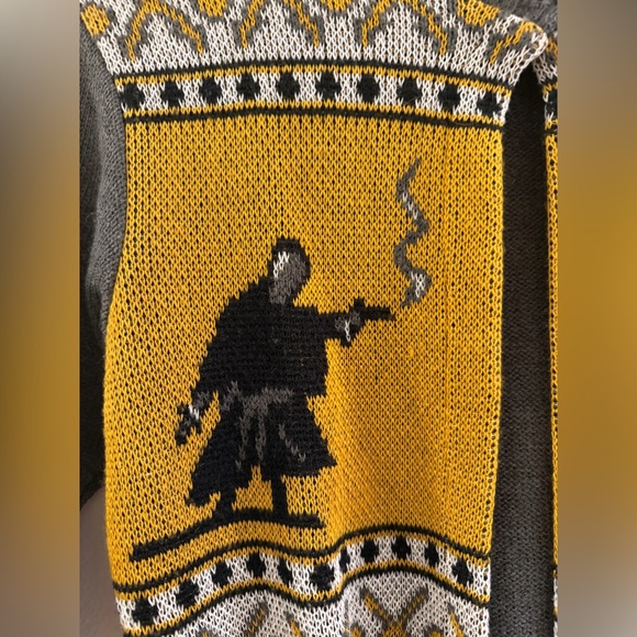 Hamilton Cardigan - Picture 2 of 6